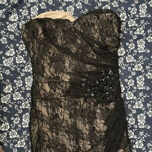 Nikibiki Strapless Lace Dress